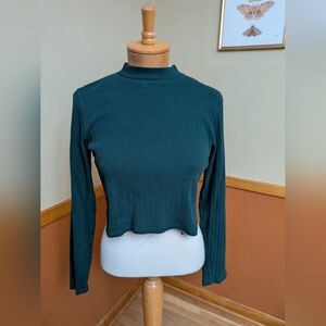 American Eagle Outfitters Dark Green Ribbed Crop Top